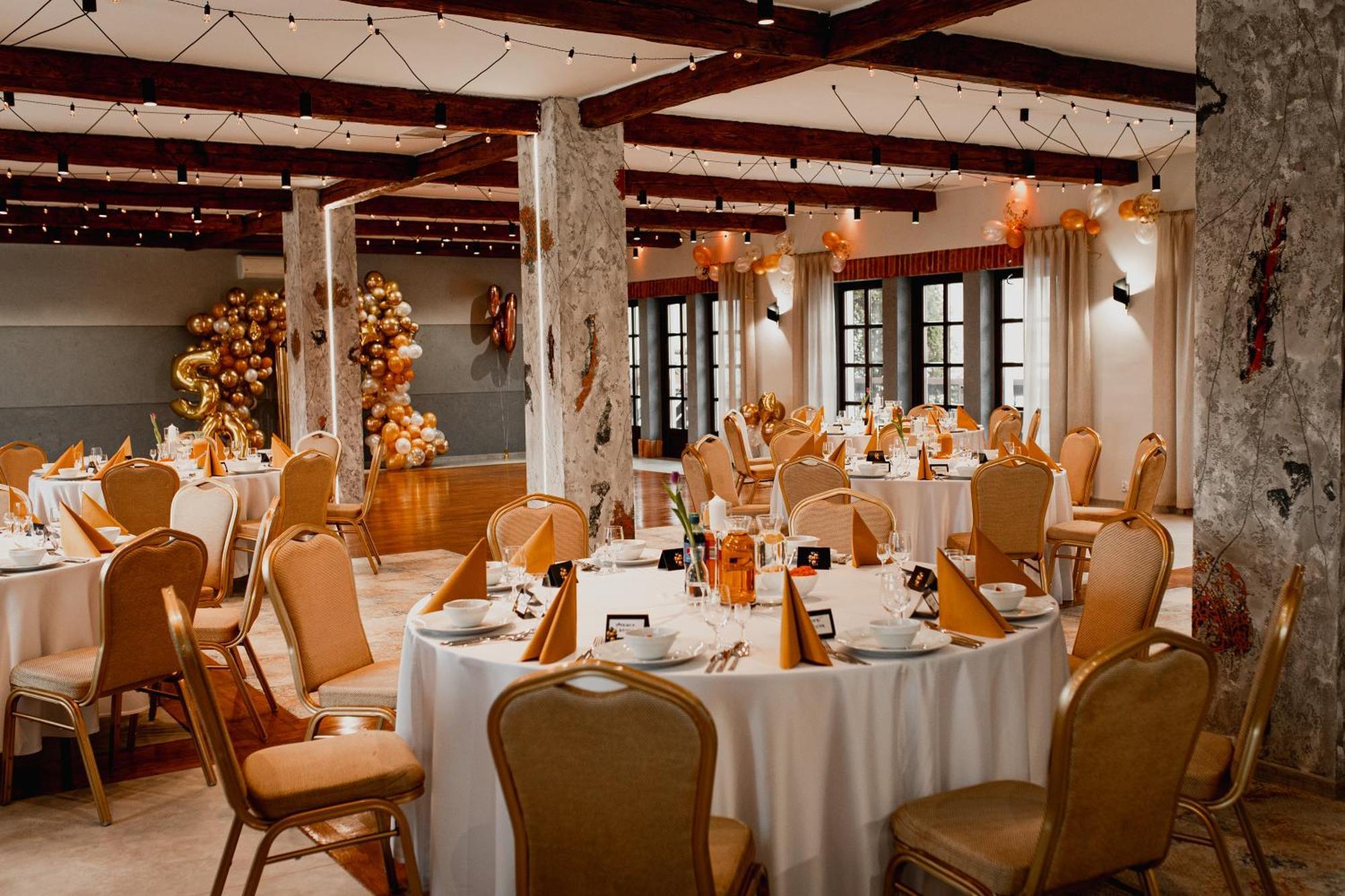 Kraina Jezior Hotel Ostroda Ngoại thất bức ảnh